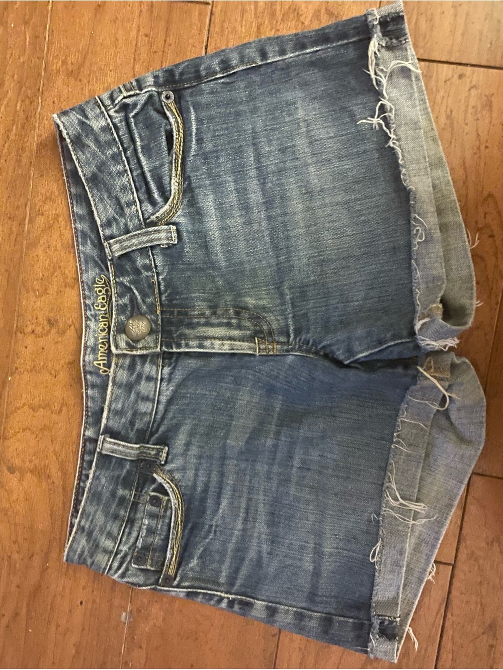 American Eagle classic jean shorts